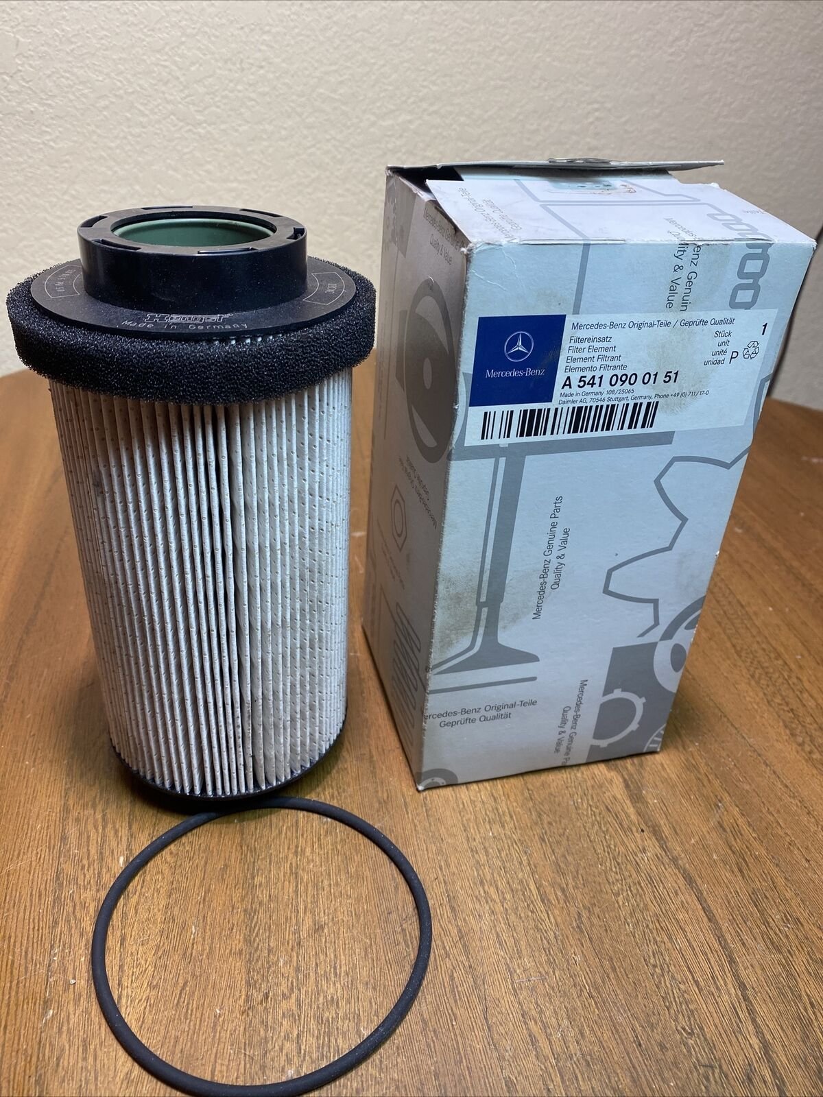 A 541 090 01 51 Fuel Filter